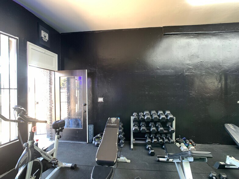 More Photos Of 246 Broadway, Chula Vista Freestanding For Sale
