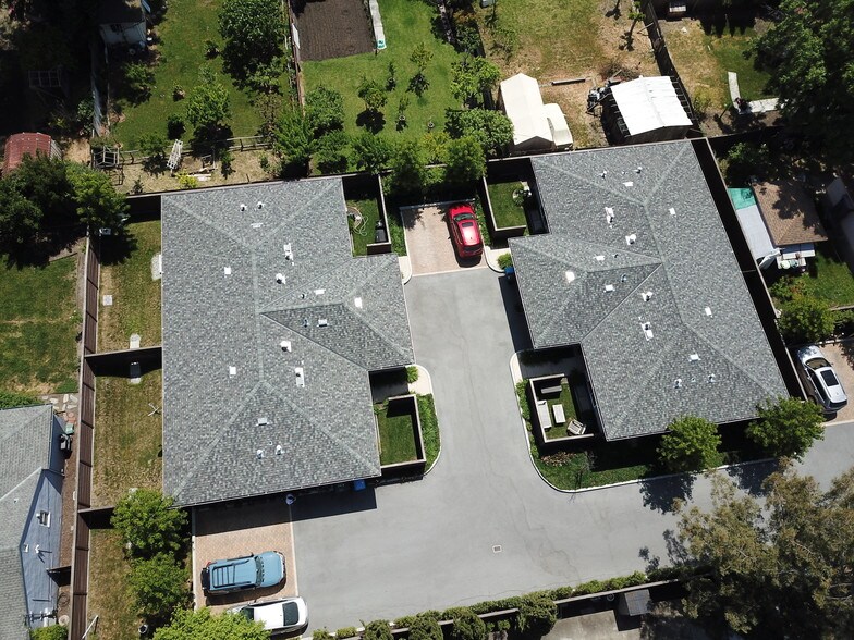 More Photos Of 1024 10th Ave, Redwood City Apartments For Sale