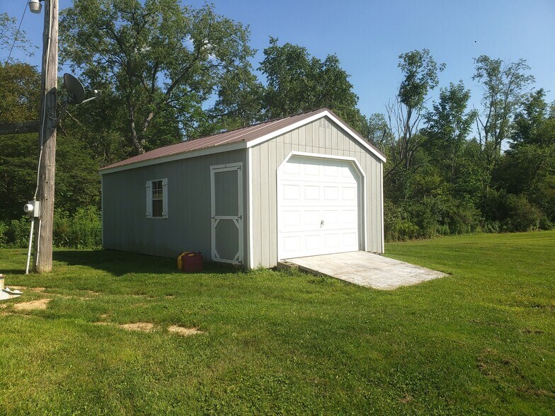 More Photos Of 164 County Road 8, Mc Donough Racetrack For Sale