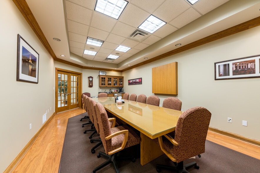 More Photos Of 315 High St, Morgantown Office For Sale