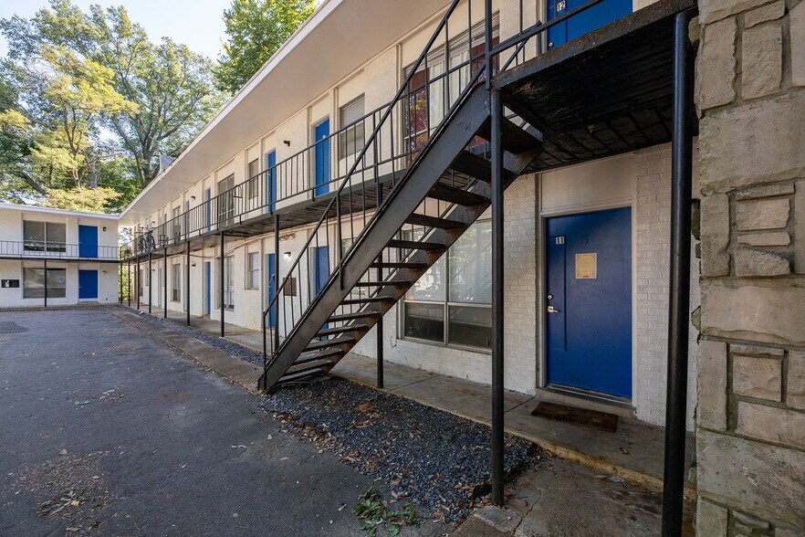 More Photos Of 592 Patterson St, Memphis Apartments For Sale