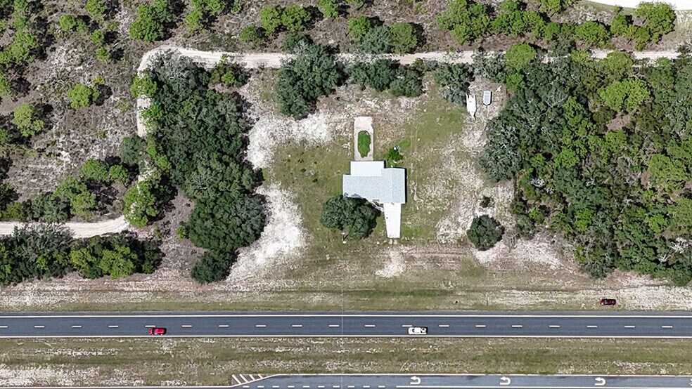 More Photos Of 15451 Commercial Way, Brooksville Office For Sale