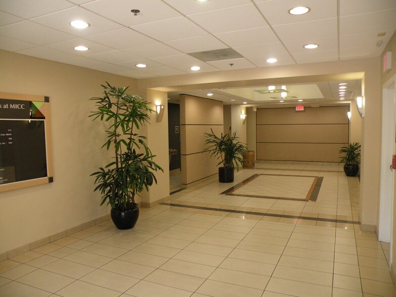 More Photos Of 8095 NW 12th St, Doral Office For Lease