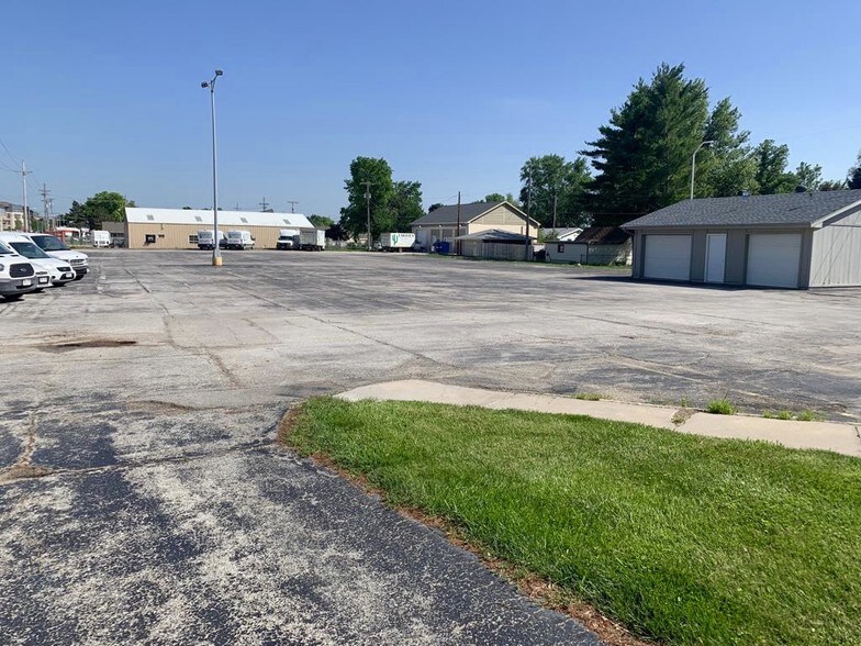 More Photos Of 4760 S 135th St, Omaha Manufacturing For Sale