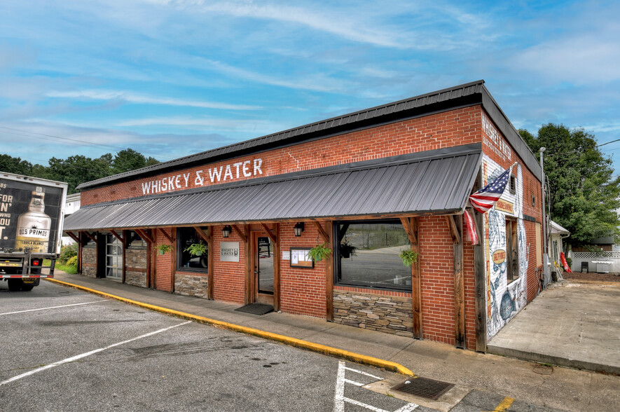 Primary Photo Of 187 Depot St, Blue Ridge Restaurant For Sale