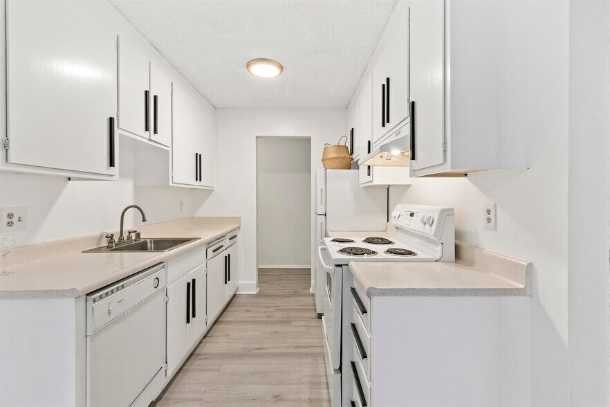 More Photos Of 2820 Park Blvd, Oakland Apartments For Sale