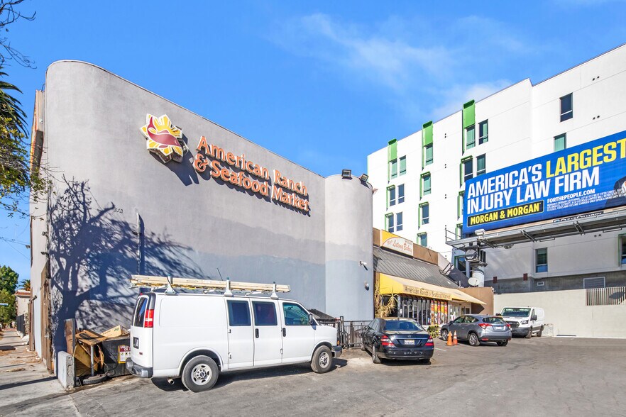 More Photos Of 1001 N Vermont Ave, Los Angeles Storefront For Sale