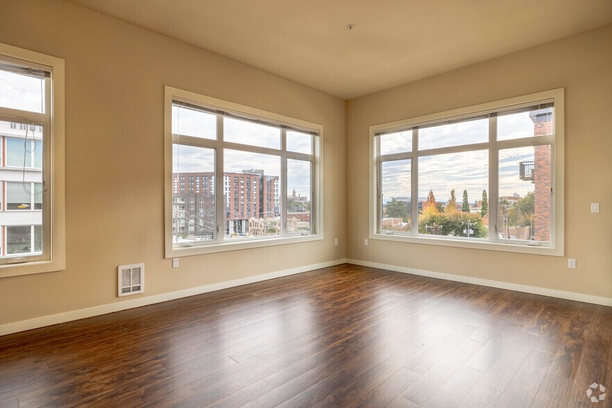 More Photos Of 954 E Union St, Seattle Apartments For Lease