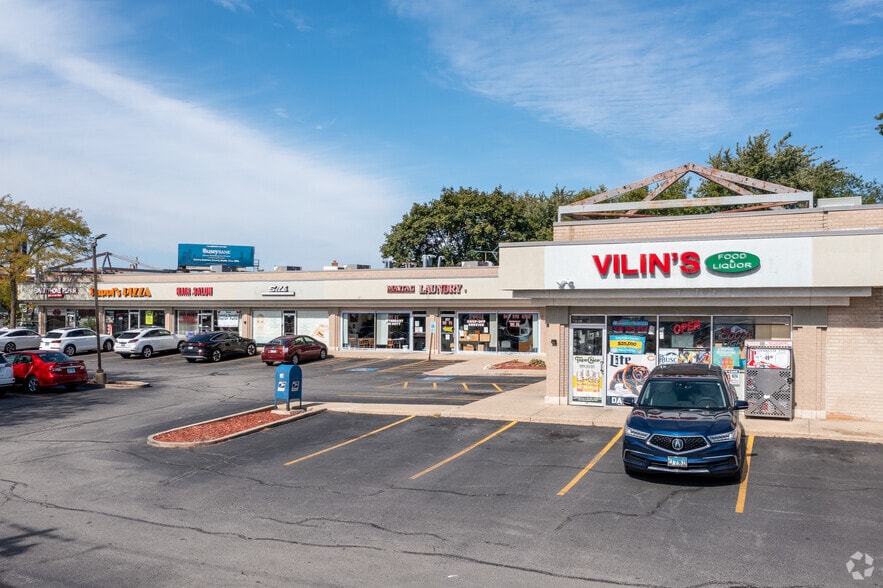 More Photos Of 501-515 Milwaukee Ave, Glenview Unknown For Lease