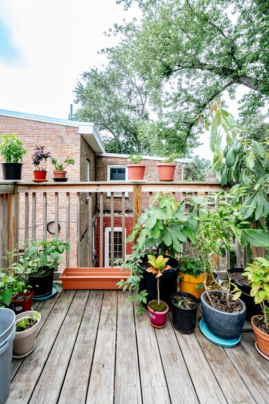 More Photos Of 121 Montgomery St, Newburgh Apartments For Sale