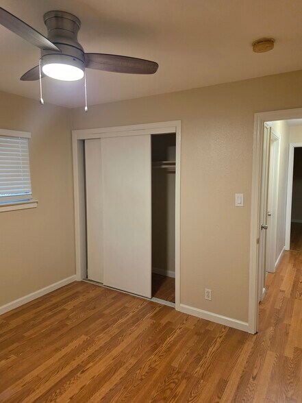 More Photos Of 9716 Mountain Blvd, Oakland Apartments For Sale