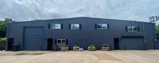 Primary Photo Of 7648 Broadview Dr, Houston Apartments For Sale