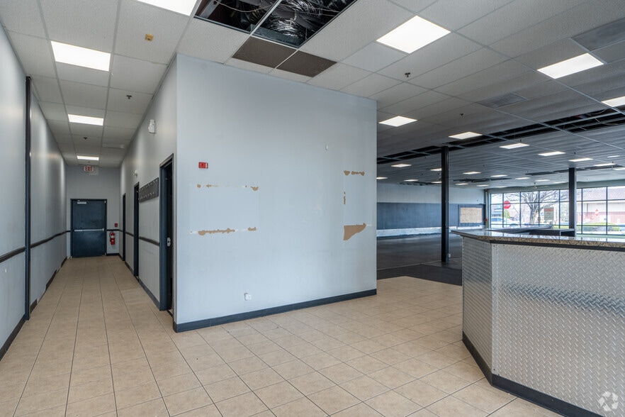 More Photos Of 2351-2499 Lincoln Hwy, New Lenox Unknown For Lease