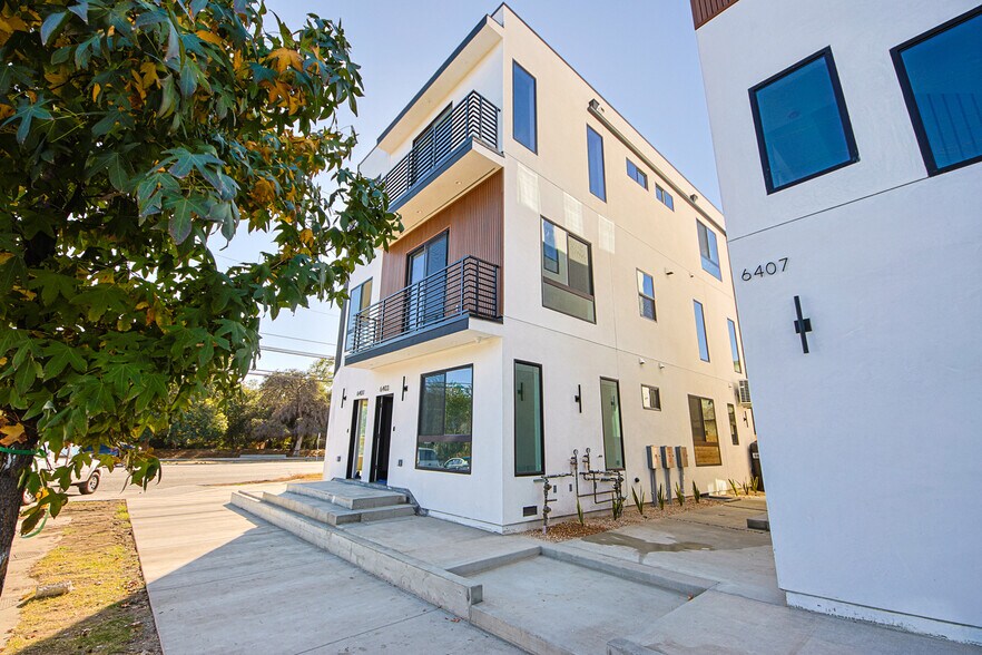 More Photos Of 6401 Odessa Ave, Lake Balboa Multifamily For Sale