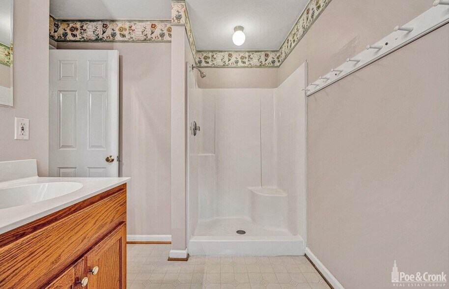 More Photos Of 1314 Archbold Ave NE, Roanoke Apartments For Sale