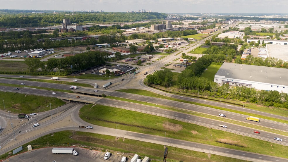More Photos Of 6900 E Front St, Kansas City Land For Sale
