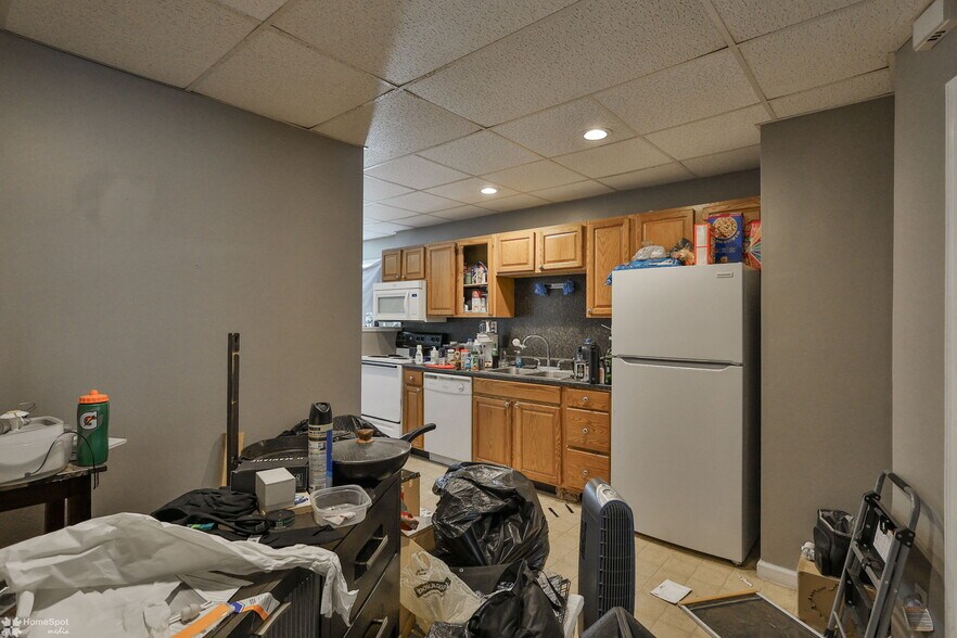 More Photos Of 302 W Abbott St, Lansford Multifamily For Sale
