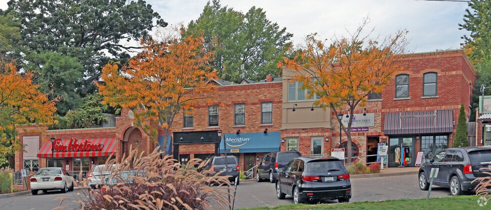 More Photos Of 50-52 Lakeport Rd, St Catharines Storefront For Lease