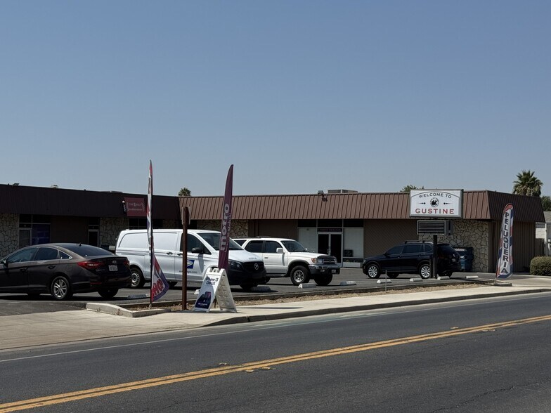 More Photos Of 680 South Ave, Gustine General Retail For Lease