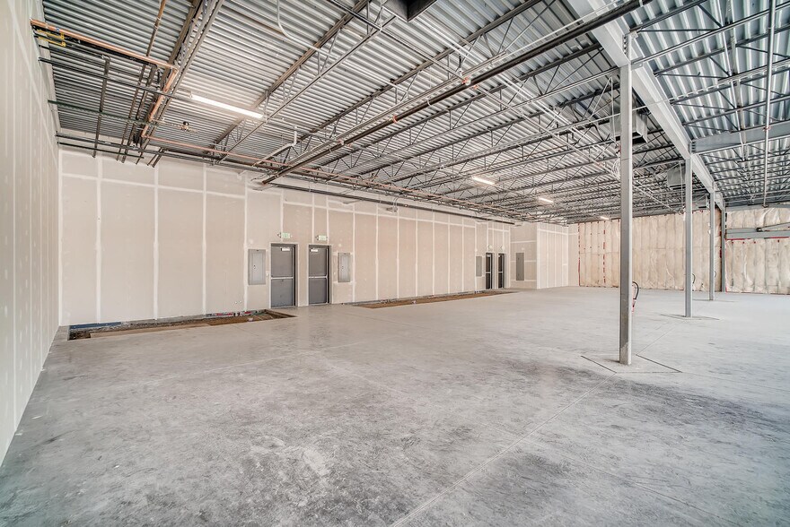 More Photos Of 6200 Leetsdale Dr, Denver Storefront For Lease