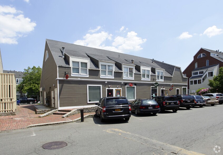 More Photos Of 70-102 Wharf St, Salem Apartments For Lease