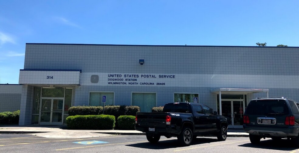 More Photos Of 314 LENNON Dr, Wilmington Post Office For Sale