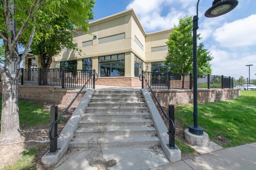 More Photos Of 7830 W Alameda Ave, Lakewood Freestanding For Sale