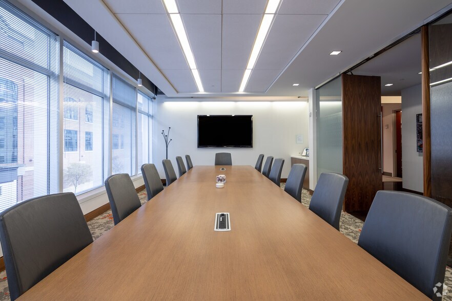 More Photos Of 201 17th St NW, Atlanta Office For Lease