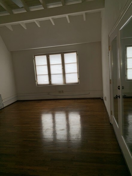 More Photos Of 518-522 Wilshire Blvd, Santa Monica Storefront Retail Office For Lease