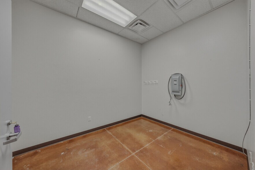 More Photos Of 2740 Homestead Rd, Pahrump Assisted Living For Sale