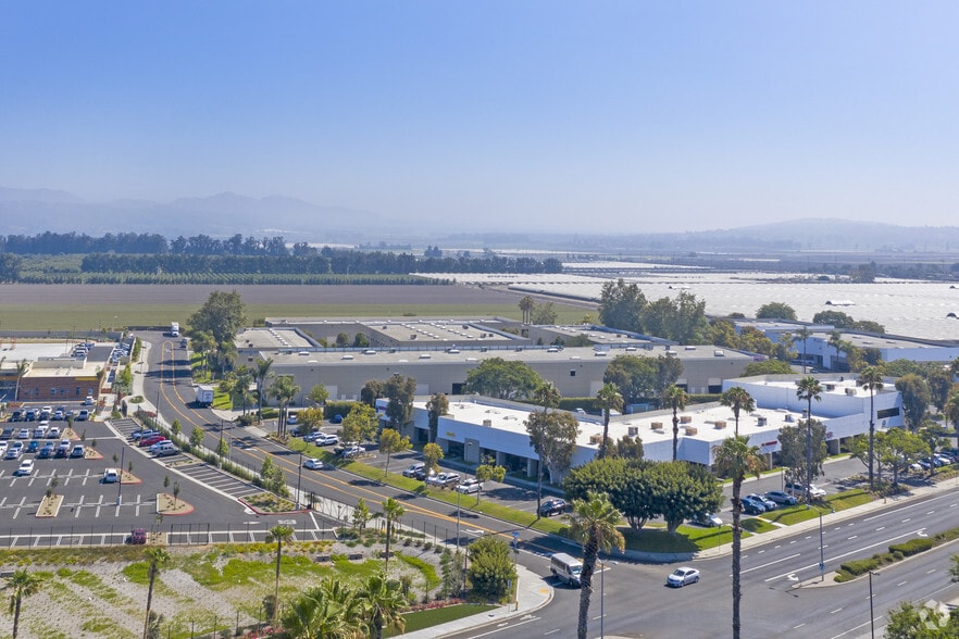 More Photos Of 3000 Paseo Mercado, Oxnard Unknown For Lease