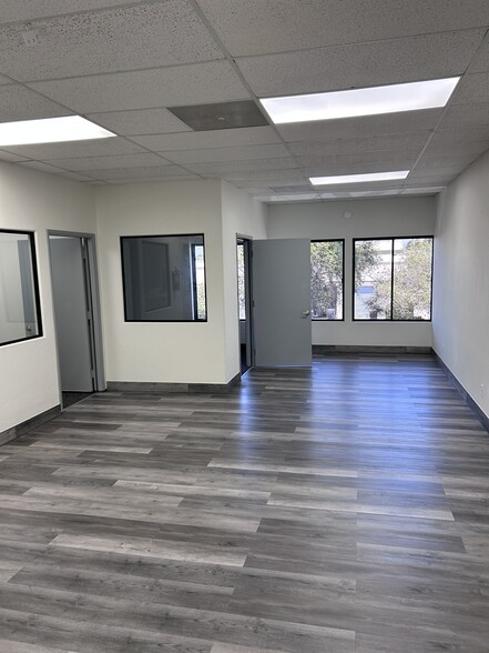 More Photos Of 2325 Skyway Dr, Santa Maria Manufacturing For Lease