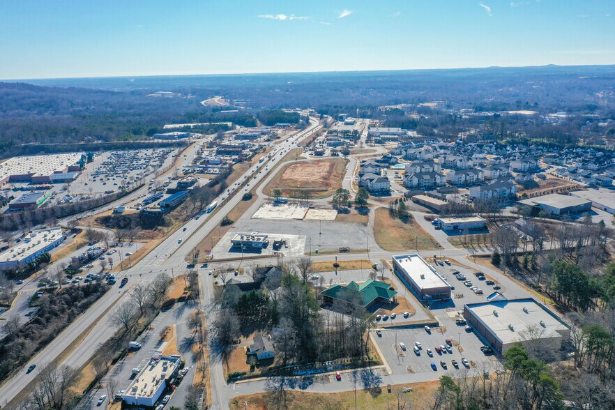 More Photos Of 6516 State Park Rd, Travelers Rest Storefront For Lease