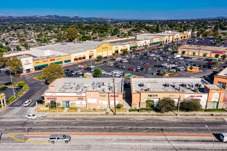 More Photos Of 13401-13469 Telegraph Rd, Whittier Unknown For Lease