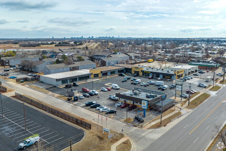 Primary Photo Of 9120-9146 N Macarthur Blvd, Oklahoma City General Retail For Sale