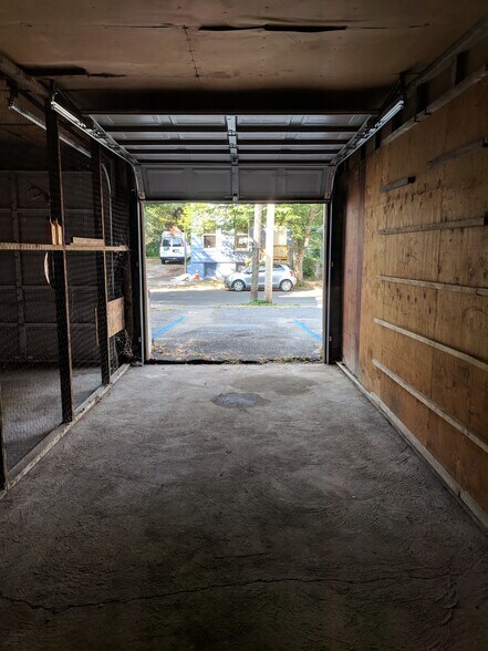 More Photos Of 123 Spring st, Albany Industrial For Sale