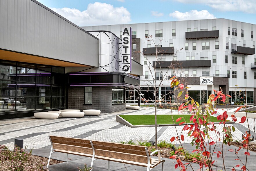 More Photos Of La Vista City Centre, La Vista Unknown For Lease