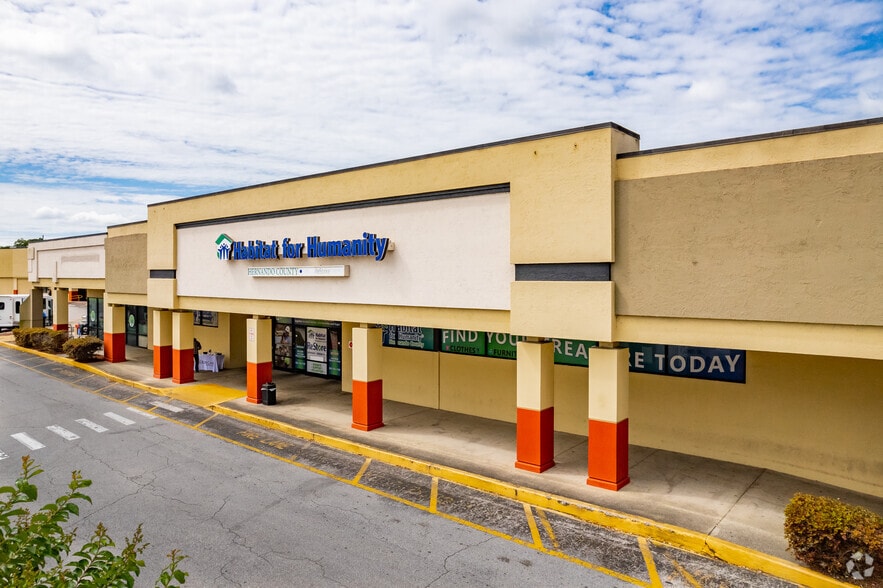 Primary Photo Of 19450 Cortez Blvd, Brooksville Unknown For Lease