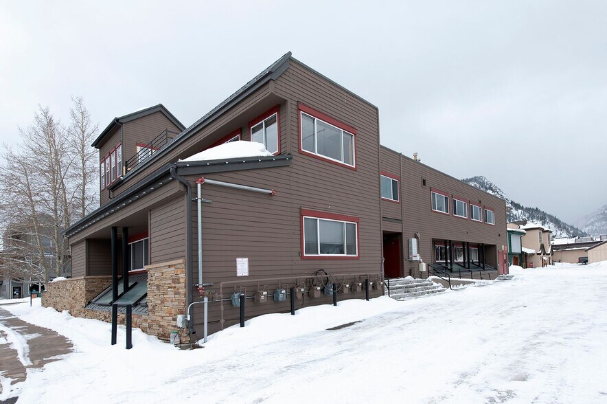 More Photos Of 619 E Main St, Frisco Office For Lease