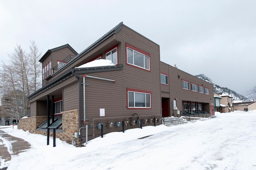 More Photos Of 619 E Main St, Frisco Office For Lease