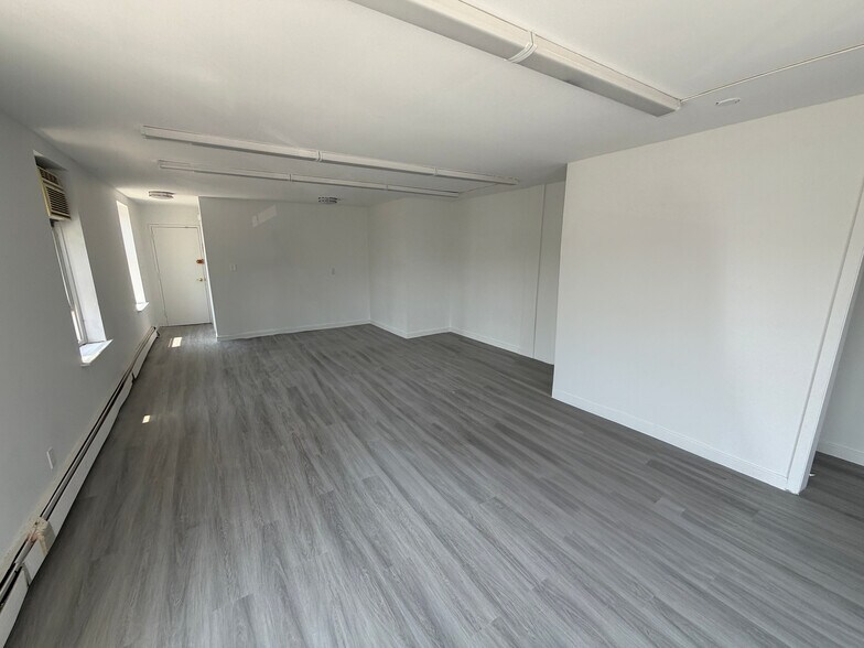 More Photos Of 2667 Coney Island Ave, Brooklyn Storefront Retail Office For Lease