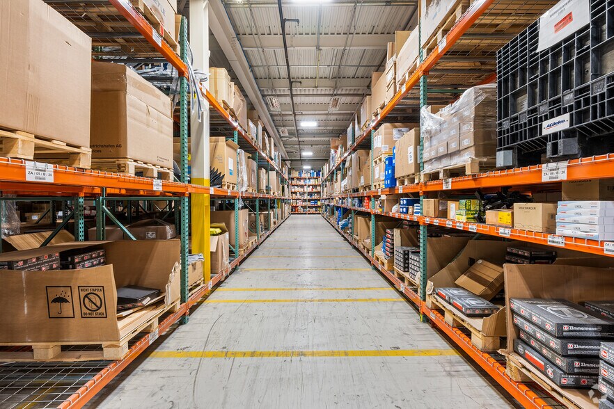 More Photos Of 500 Bic Dr, Milford Warehouse For Lease