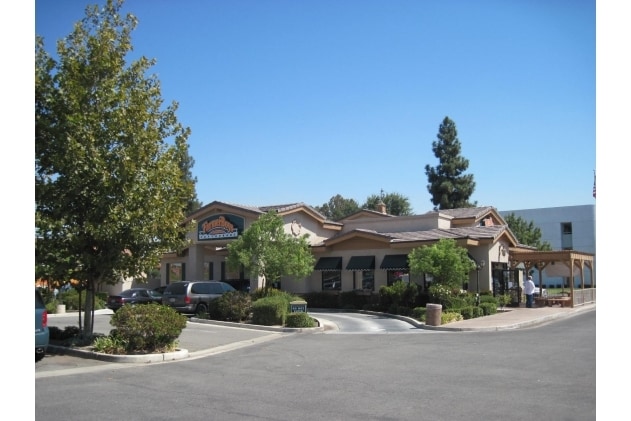 More Photos Of 5544 California Ave, Bakersfield Restaurant For Sale