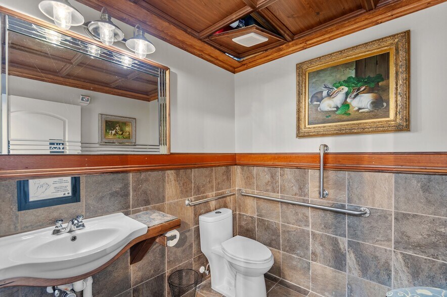 More Photos Of 226 Pamlico St, Belhaven Restaurant For Sale