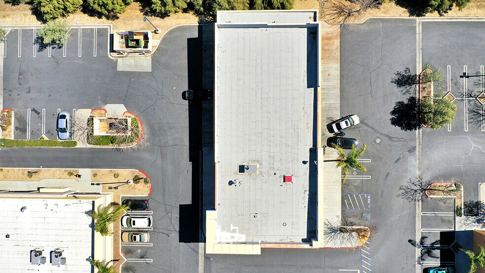 More Photos Of 16190 Perris Blvd, Moreno Valley Auto Repair For Sale