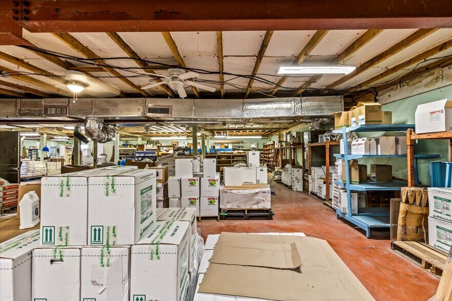 More Photos Of 13081 State TX-172 South Hwy, La Ward General Retail For Sale