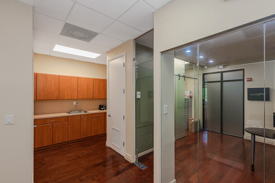 More Photos Of 5599 S University Dr, Davie Loft Creative Space For Sale