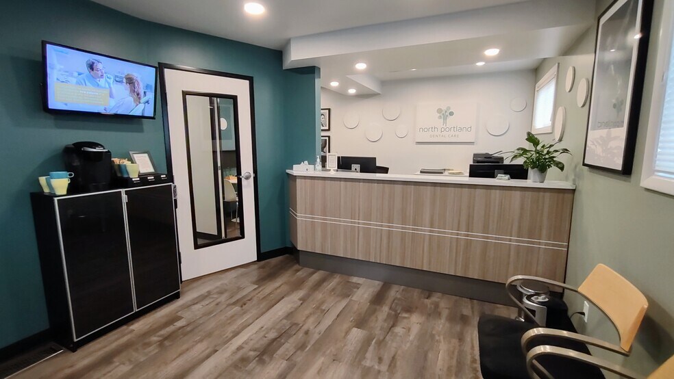 More Photos Of 1832 N Lombard St, Portland Medical For Sale