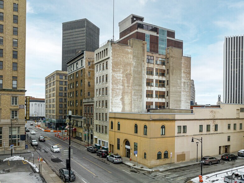 More Photos Of 35 Chestnut St, Rochester Apartments For Sale