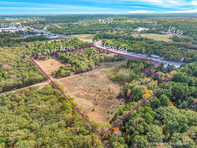 More Photos Of 700 NW Loop 564, Mineola Flex For Sale